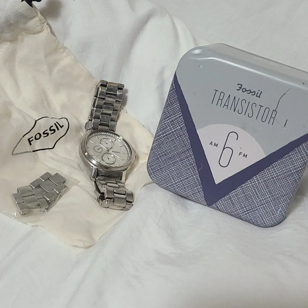 Fossil Watch - Picture 4 of 5